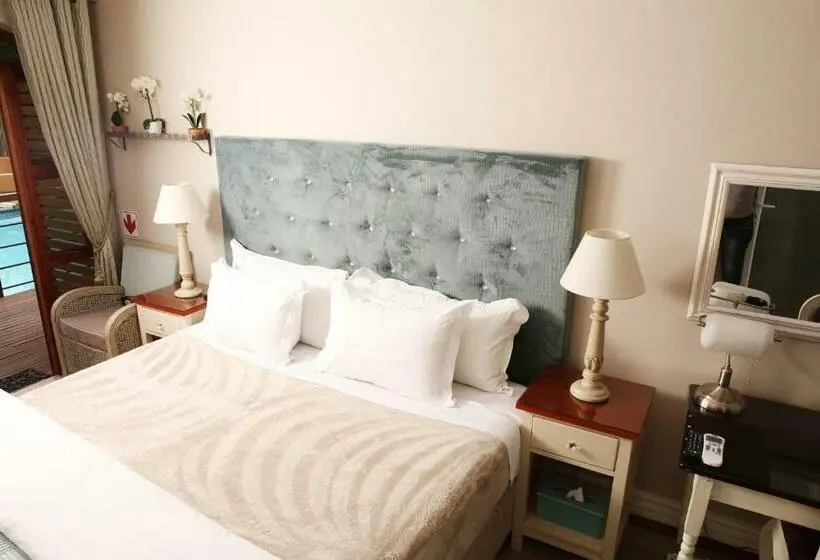 デラックスルーム, Oleander Guest House