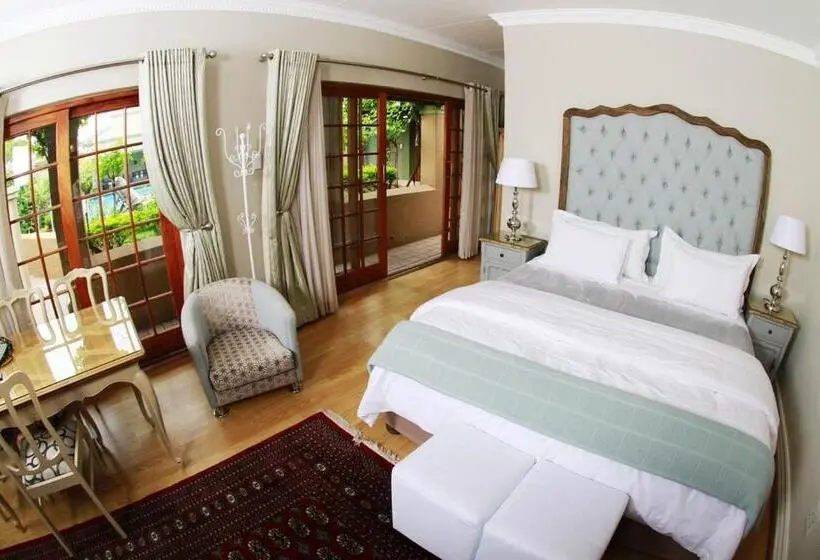 デラックスルーム, Oleander Guest House