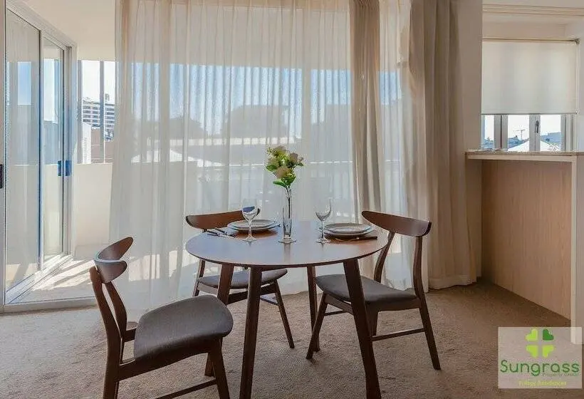 １ベッドルームアパートメント, Trilogy Residences