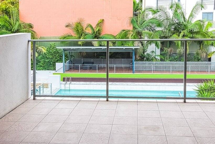 Апартаменты 2 Спальни, Trilogy Residences