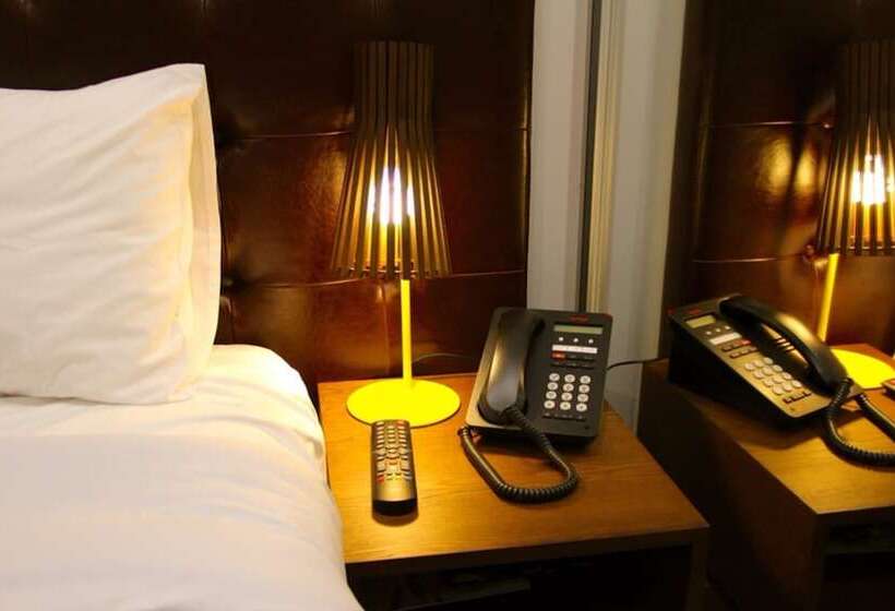 סוויטה, Whitehorse Apartment