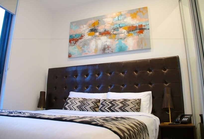 סוויטה אקזקיוטיב, Whitehorse Apartment