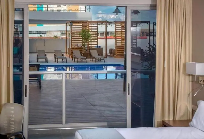 Executive-huone King-vuode, Wyndham Manta Sail Plaza Hotel And Convention Center