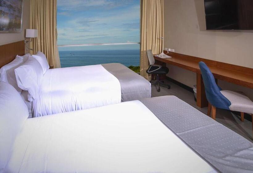 이그제큐티브 룸, Wyndham Manta Sail Plaza Hotel And Convention Center