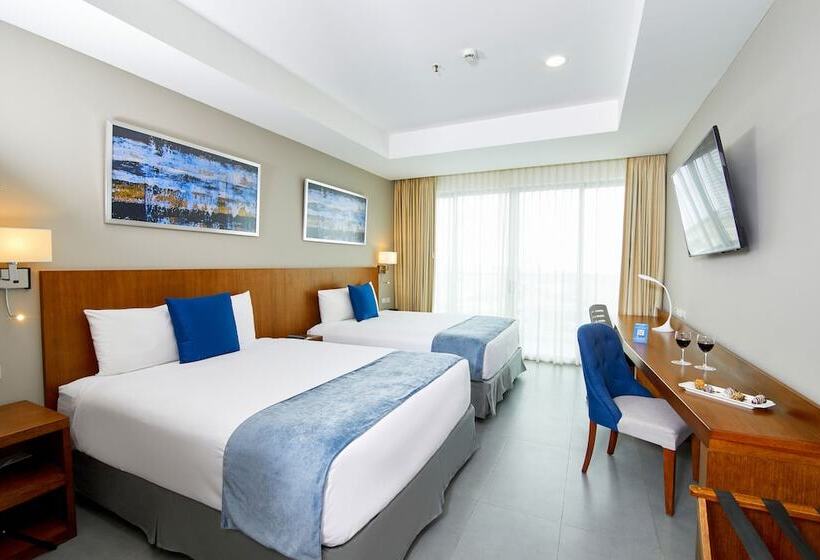 이그제큐티브 룸, Wyndham Manta Sail Plaza Hotel And Convention Center