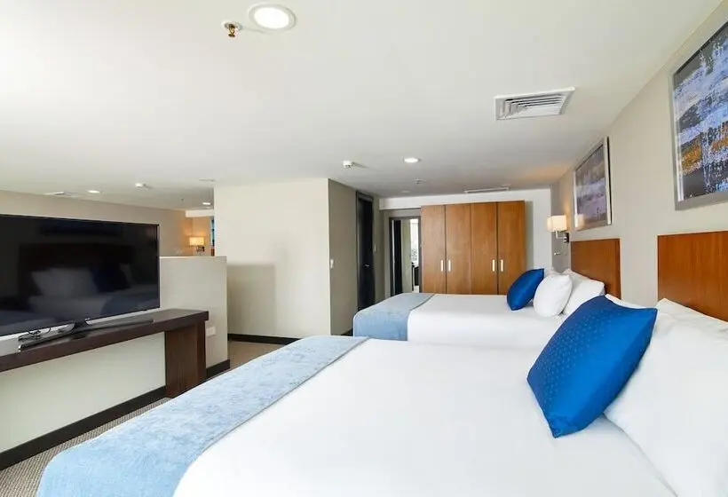 Perhesviitti, Wyndham Manta Sail Plaza Hotel And Convention Center