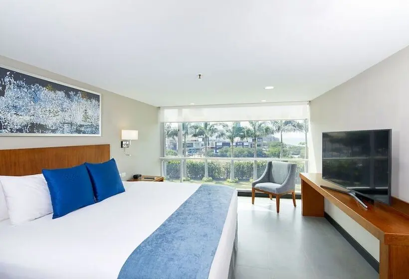 Perhesviitti, Wyndham Manta Sail Plaza Hotel And Convention Center