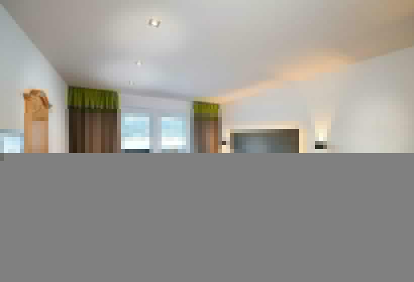 اتاق خانوادگی, B&b Hotel Die Bergquelle