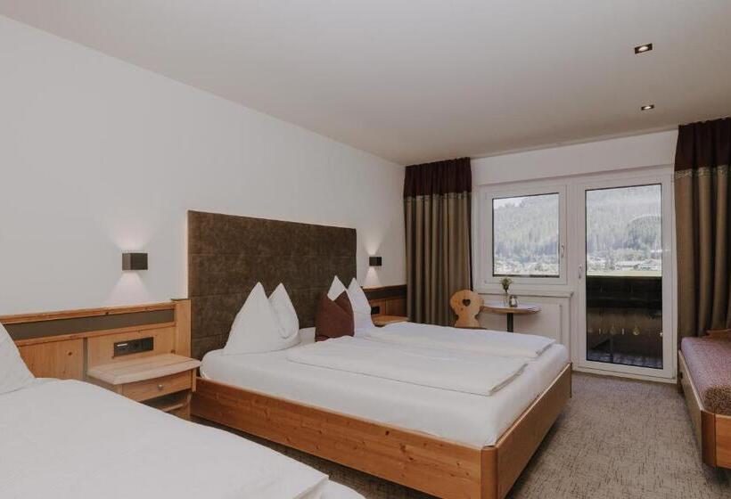 اتاق خانوادگی, B&b Hotel Die Bergquelle