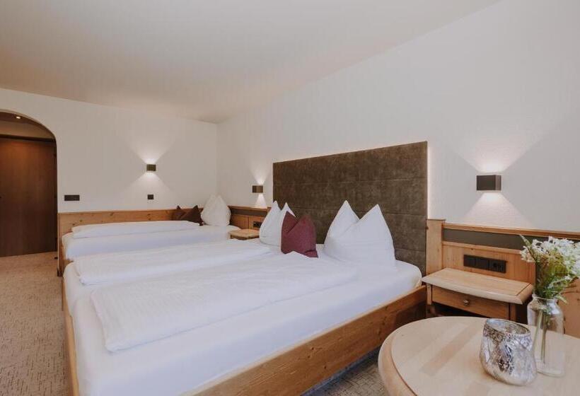 اتاق خانوادگی, B&b Hotel Die Bergquelle