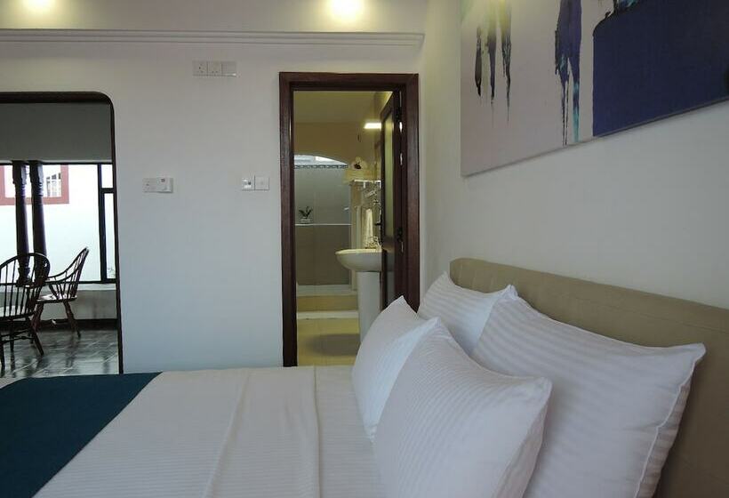 חדר סטנדרט, Anugaa In The City