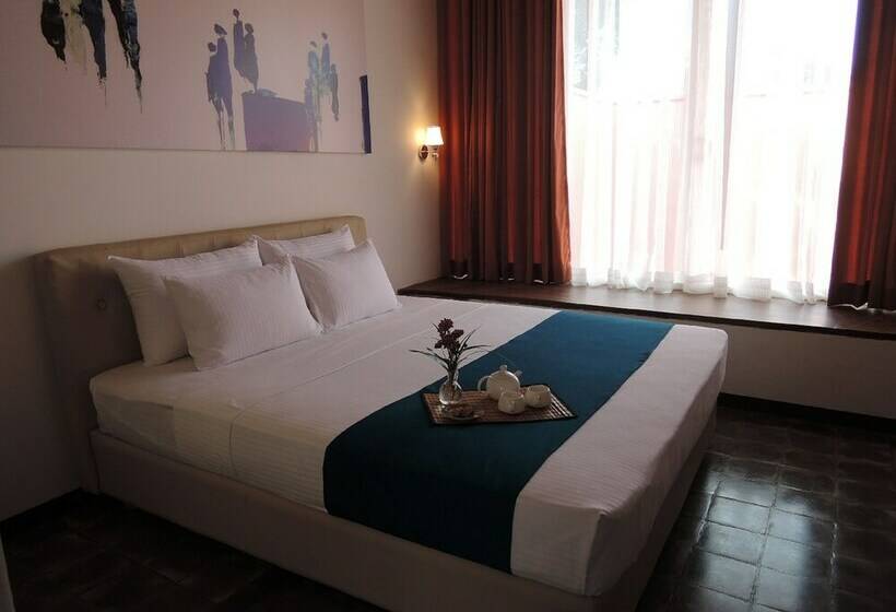 חדר דלוקס, Anugaa In The City