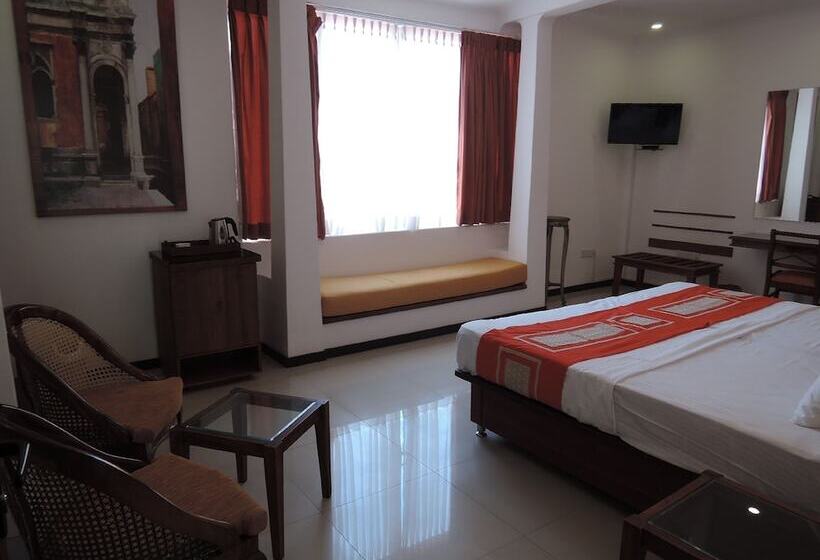 חדר סטנדרט, Anugaa In The City