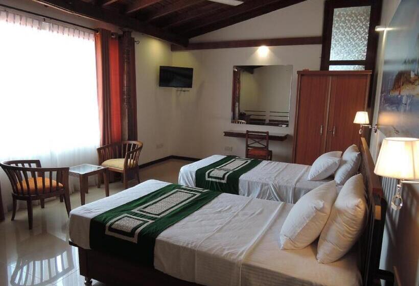 חדר סטנדרט, Anugaa In The City