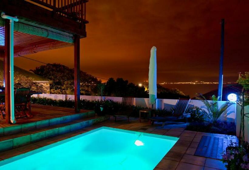 オーシャンビューデラックスルーム, Aquamarine Guest House