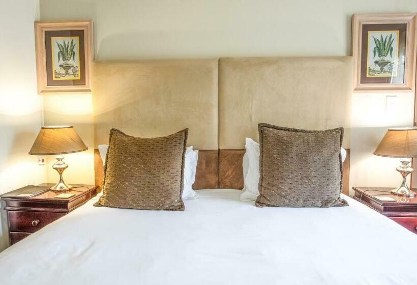 スタンダードルーム, At Heritage House