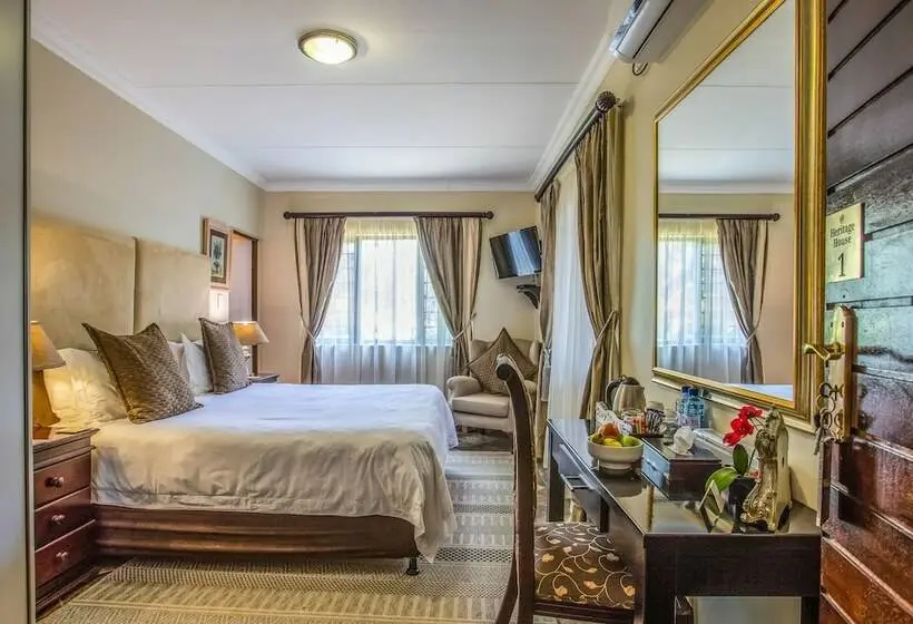 اتاق استاندارد, At Heritage House