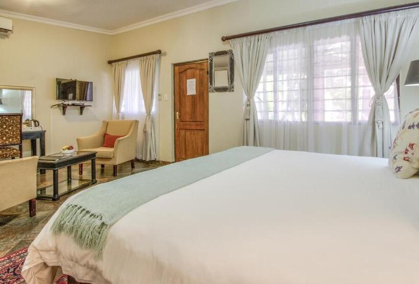 ガーデンビューデラックスルーム, At Heritage House