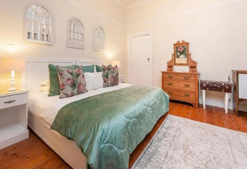 スタンダードルーム, Cliff Cottage Hermanus