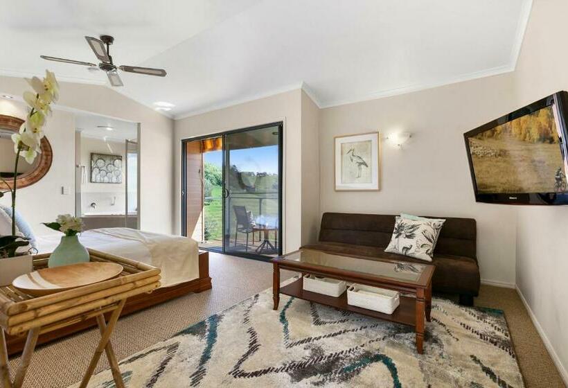 豪华小屋, Top Of The Hill