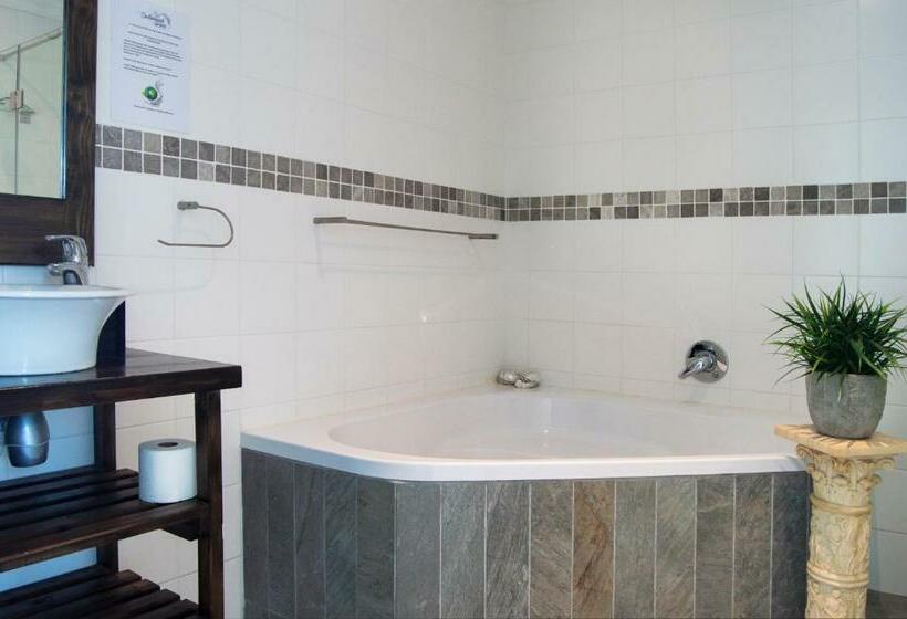 דירת שני חדרים, Bellamente Sirene