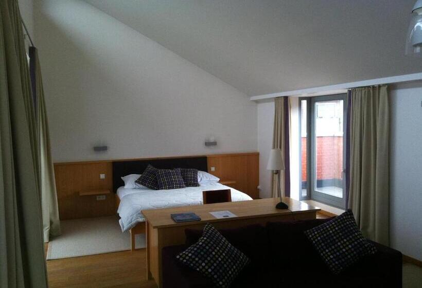 발코니가 있는 스위트, Irish College Leuven