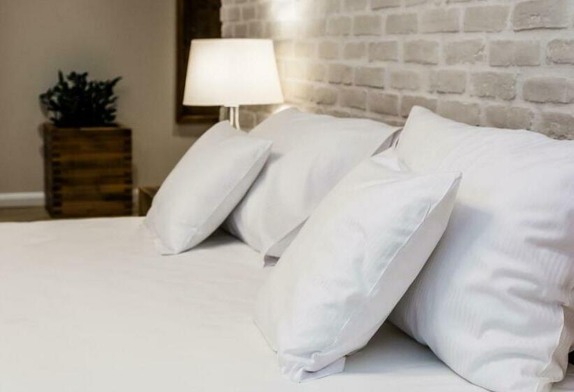 חדר סטנדרט, Naturum