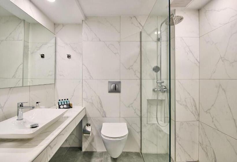 اتاق راحتی با چشمانداز استخر, Palazetto Suites Zakynthos   Adults Only