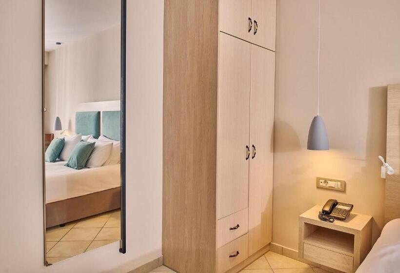 Quarto standart vista jardim, Palazetto Suites Zakynthos Adults Only