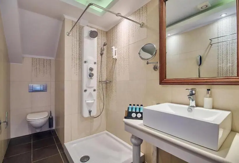 سوییت با چشم‌انداز جانبی دریا, Palazetto Suites Zakynthos   Adults Only