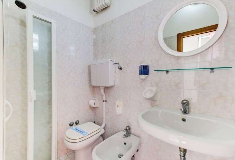 اتاق لوکس یک تخته, Vela D'oro