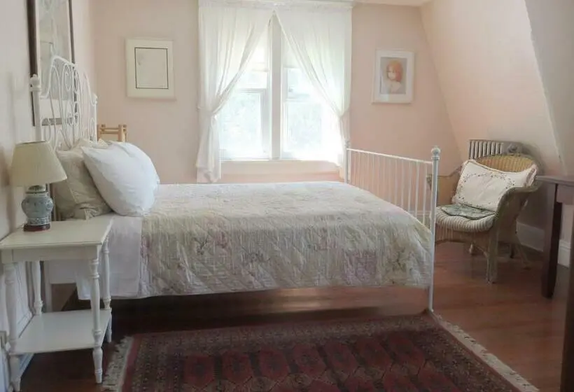 ガーデンビュースタンダードルーム, Morning Glory B&b