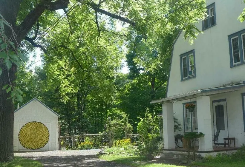 バス共有のスタンダードルーム, Morning Glory B&b