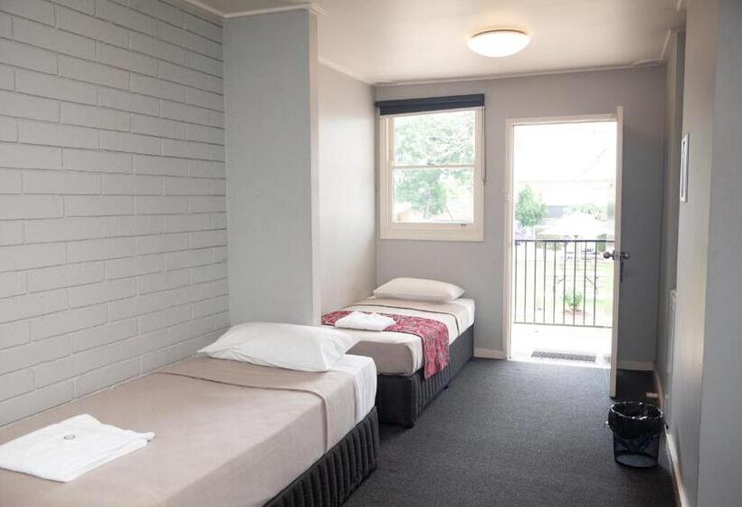 חדר משפחתי דלוקס, Royal Hotel Singleton