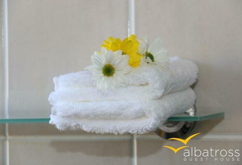 Номер Стандарт, Albatross Guesthouse
