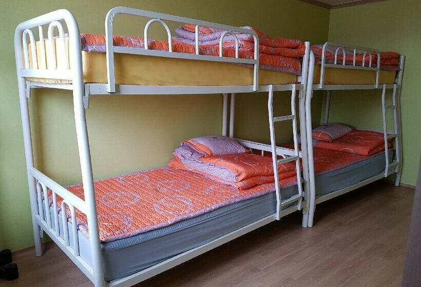 共用房间的床, Yeosuro Guesthouse   Hostel