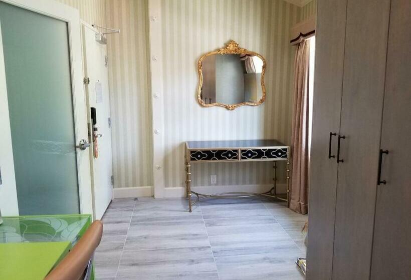 غرفة قياسية سرير كينج, Sens Hotel & Vanne Bistro Berkeley