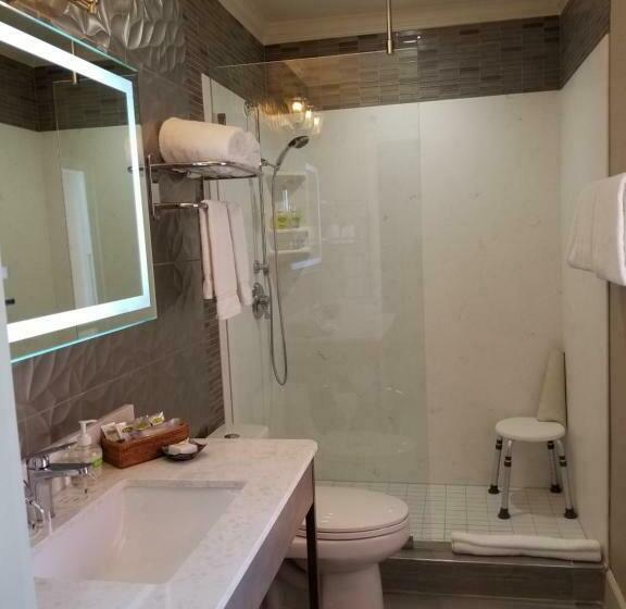 Люкс Кровать Кинг, Sens Hotel & Vanne Bistro Berkeley