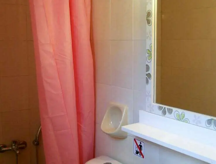Basis Zimmer, Studios Lefkada