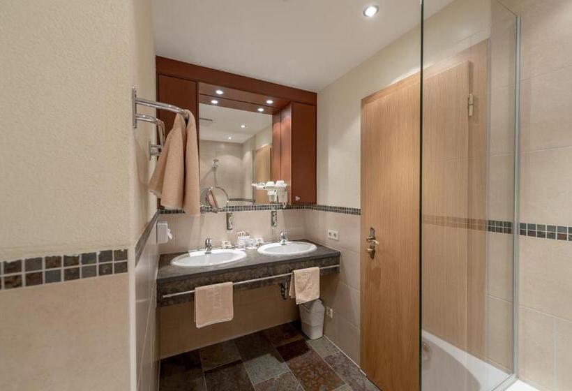 سوییت جونیور با بالکن, 4 Sterne Superior Mühle Resort 1900   Adults Only