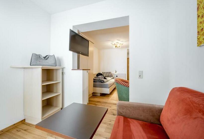 חדר סטנדרט יחיד עם מרפסת, 4 Sterne Superior Mühle Resort 1900   Adults Only