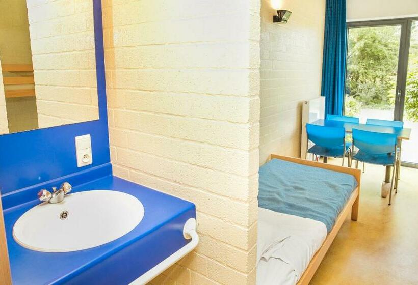 4인용 스탠다드 룸, Jeugdherberg De Peerdevisser