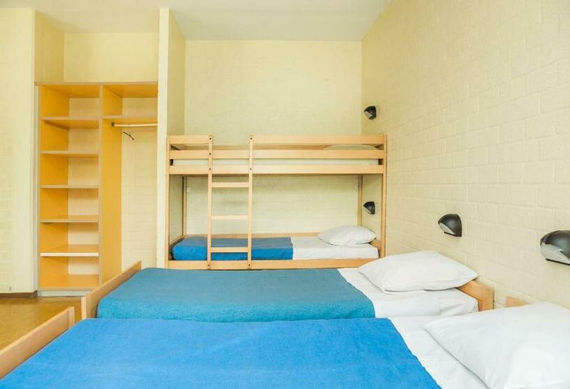 공동 객실, Jeugdherberg De Peerdevisser