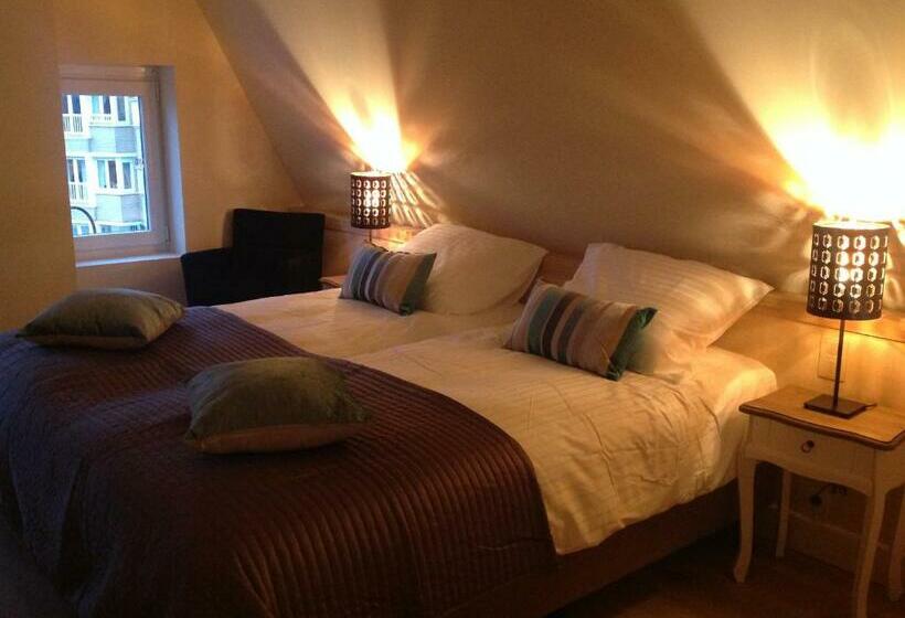 اتاق سوپریور سه تخته, Amylia