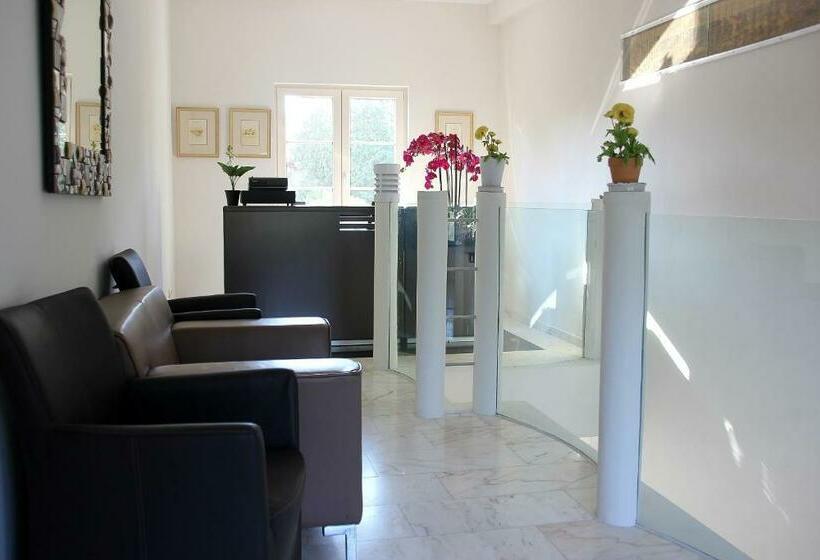 جناح إدارى, Luxury Suites Arendshof