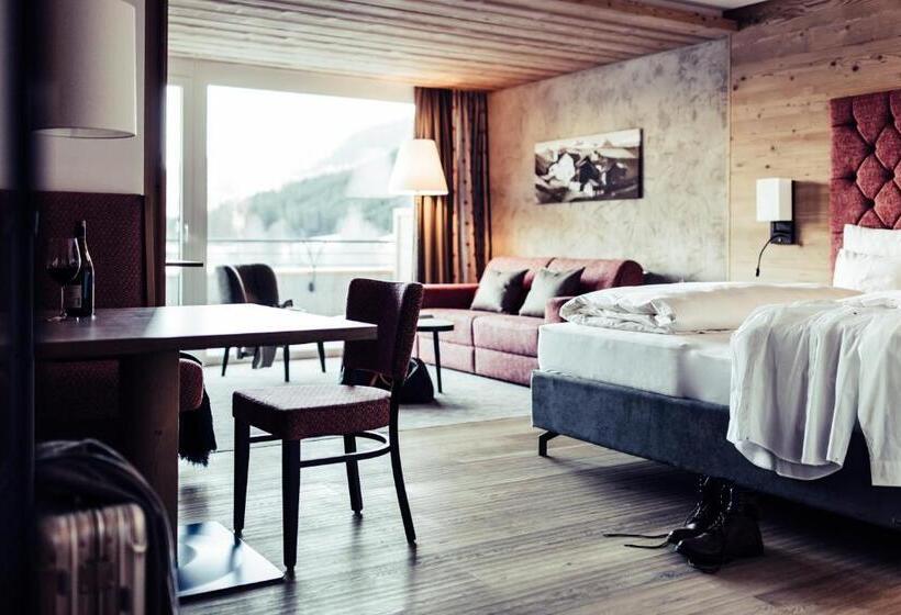 Люкс Superior 2 Спальни, Biohotel Bergzeit