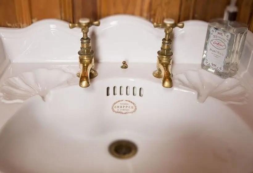 اتاق لوکس, Down Yonder Boutique B&b