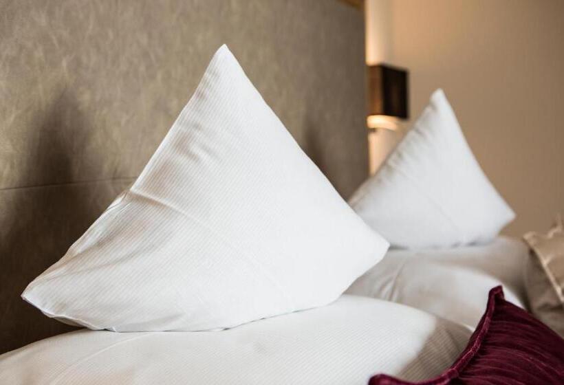 标准单人间, Bergblick 4 Sterne Superior