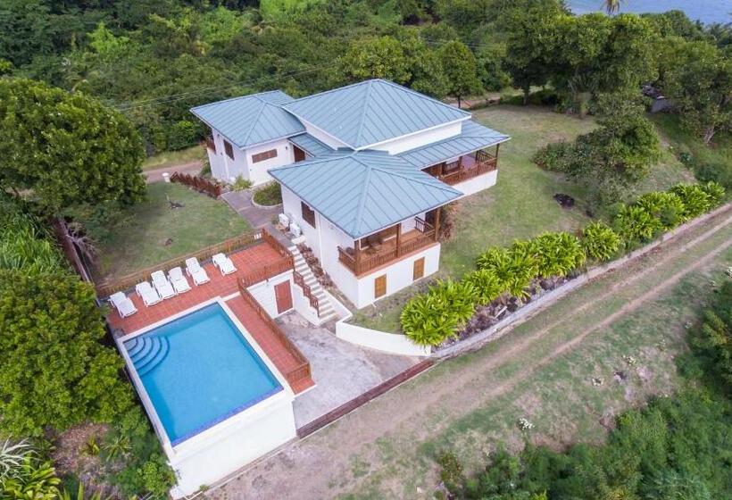 ویلای 3 خوابه, Two Bays Beach Villa Apartment And Studios