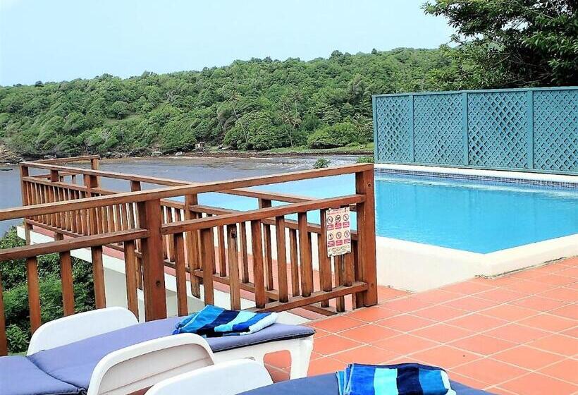 استودیوی لوکس, Two Bays Beach Villa Apartment And Studios